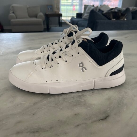 On Cloud 'The Roger' Size 11.5 Pre-Owned White / Navy Blue - No Box - Picture 1 of 8